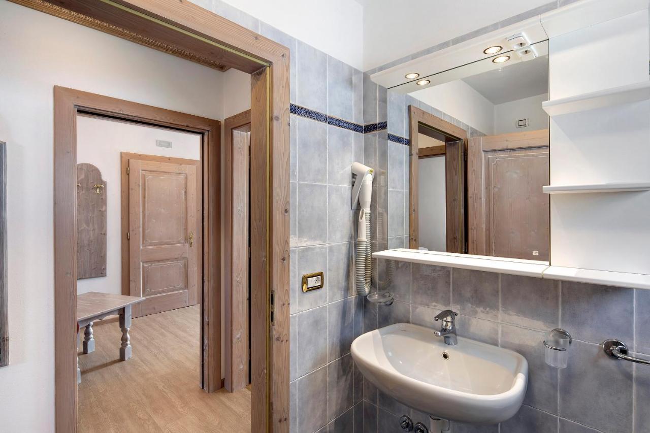 Casa Li Roina N 47 Apartman Livigno Kültér fotó